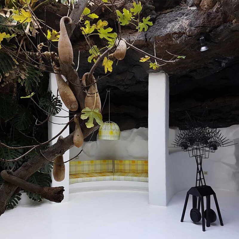 Haus von Manrique in Tahíche: Naturzimmer in der Lavablase